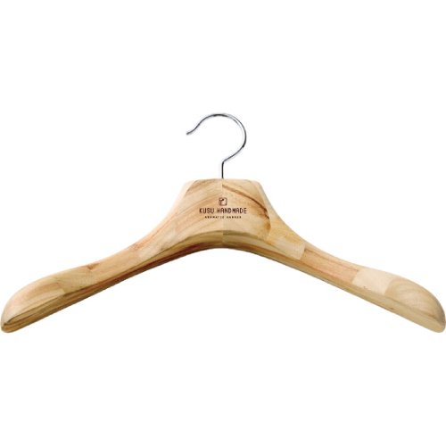 楽天市場】KUSU HANDMADE くすのき三日月ハンガー 42cm : KUSU