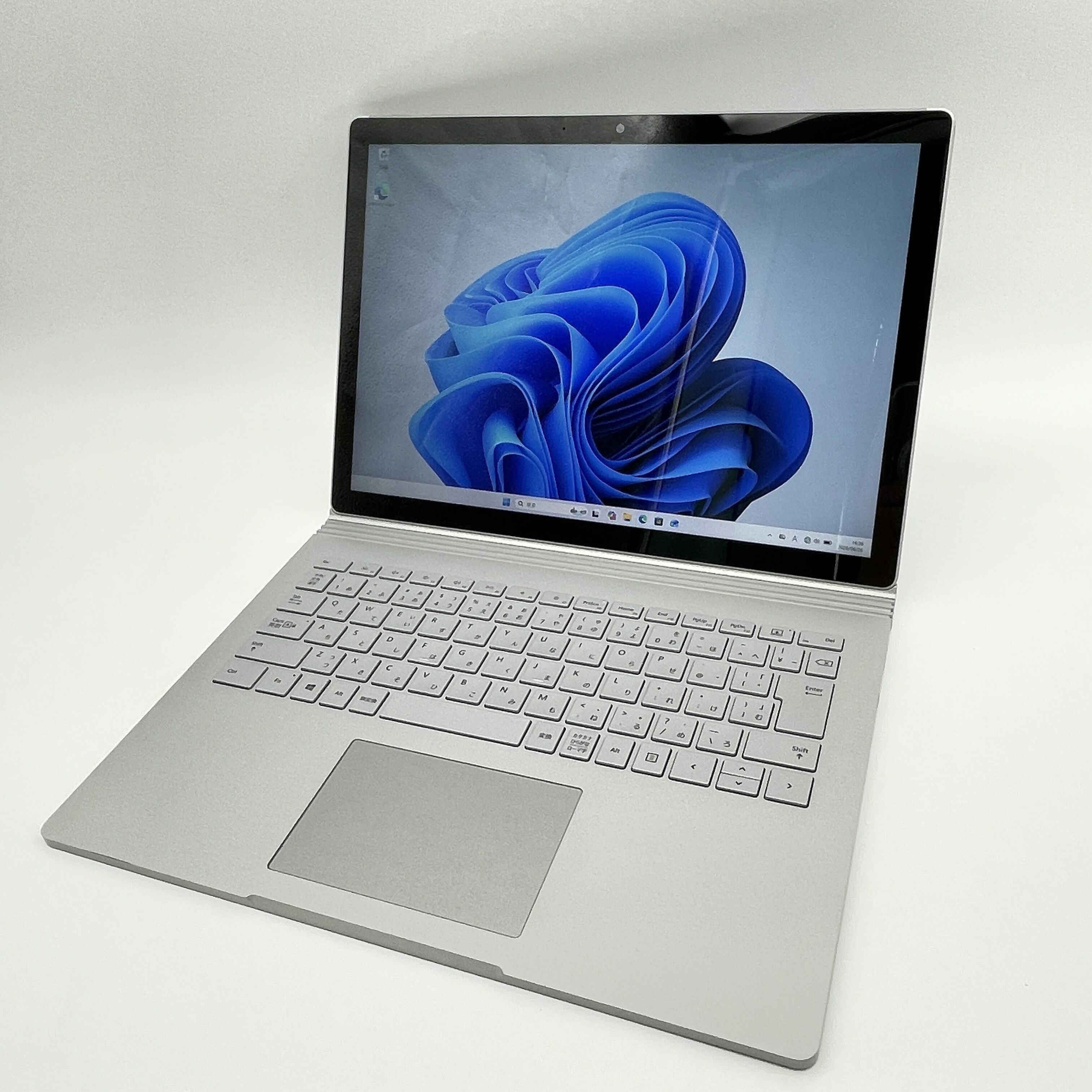 中古 Microsoft Surface Book 3 Core i5-1035G7 メモリ8GB SSD256GB 13.5インチ 3000×2000 タッチパネル Windows 11 Pro Webカメラ WPS Office付き 1900 ノートパソコン|ECOダイレクト