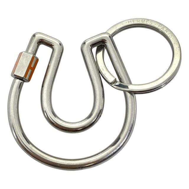 優雅な遊び心 HERMES Porte-cles Cheval Artificier キーリング Cheval Artificier key ring | Hermès Mainland China