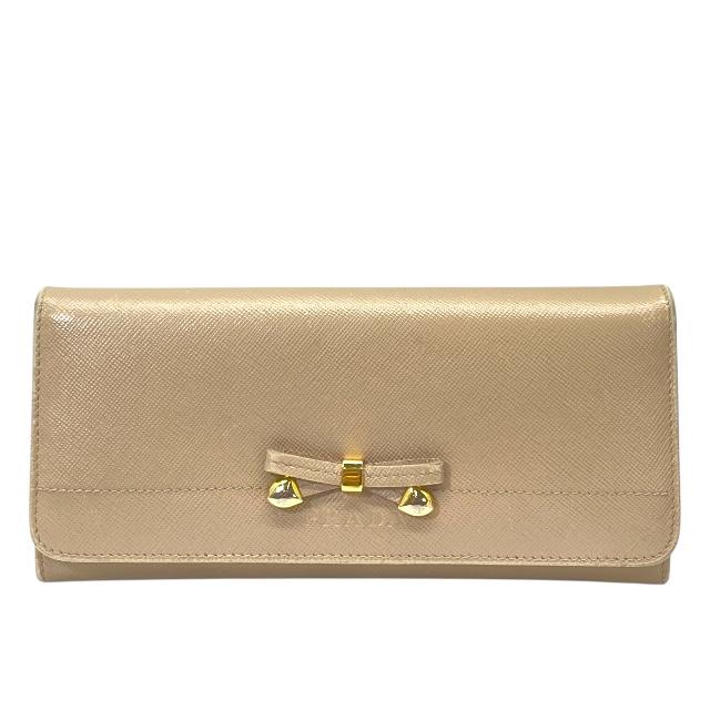 プラダ 財布 2023年開運財布】人気ブランドの新作ラッキー財布【プラダ