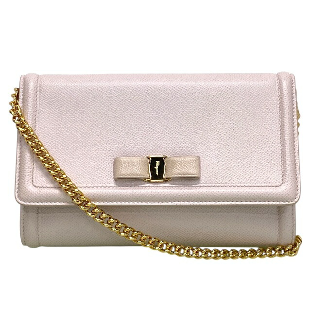 【美品】Salvatore Ferragamo AU-22/C940 Salvatore Ferragamo Vara AU 22 C940 Shoulder Bag Red Leather