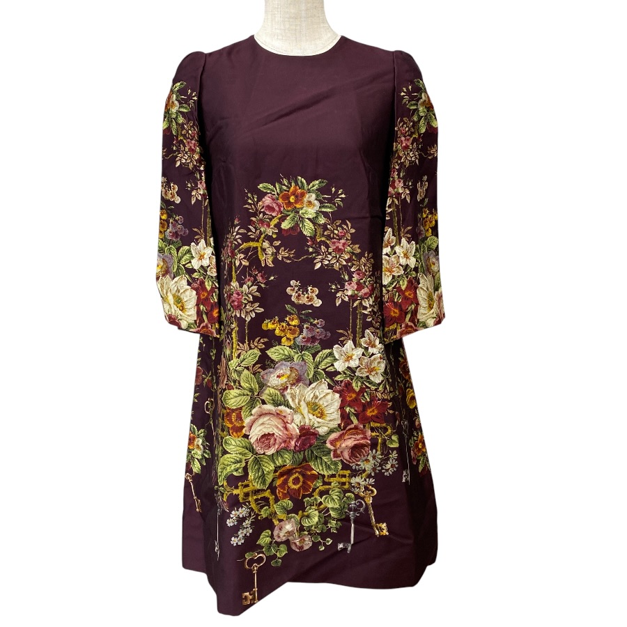 未使用 DOLCE＆GABBANA ドルチェ&ガッバーナ フラワー キー プリント ワンピース ミニドレス シルク ウール ワインレッド (サイズ36) エレガント 洗練 上質 デイリー 定番 実用的｜ブランドショップ　ＳＥＮＳＥ