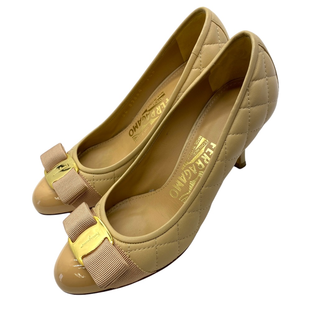 Salvatore Ferragamo フェラガモ ヴァラリボン キルティング パンプス DG 89064 レザー ベージュ (サイズ3 1/2 約20.5cm) エレガント 洗練 上質 デイリー 定番|ブランドショップ SENSE