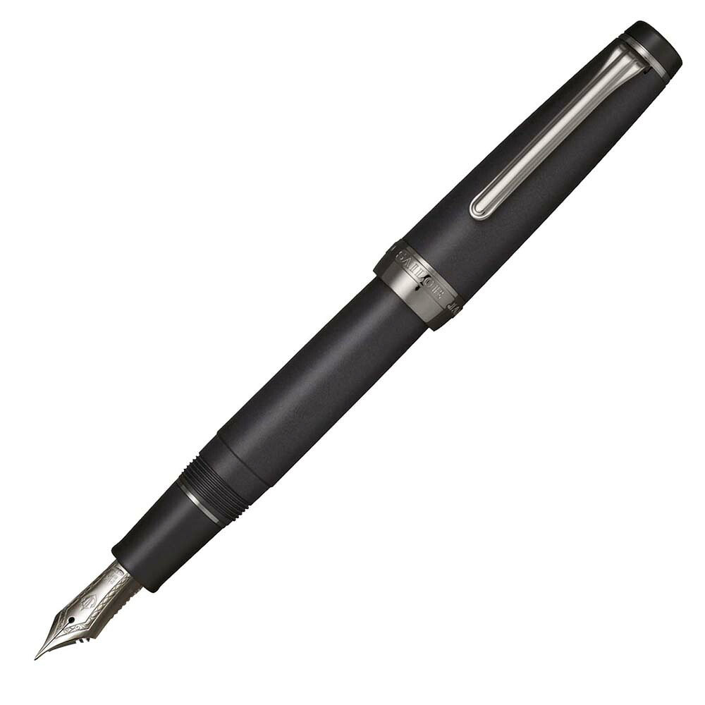 セーラー万年筆 プロフェッショナルギア インペリアルブラック 万年筆 中字 11-3028-420｜イーコンビ店