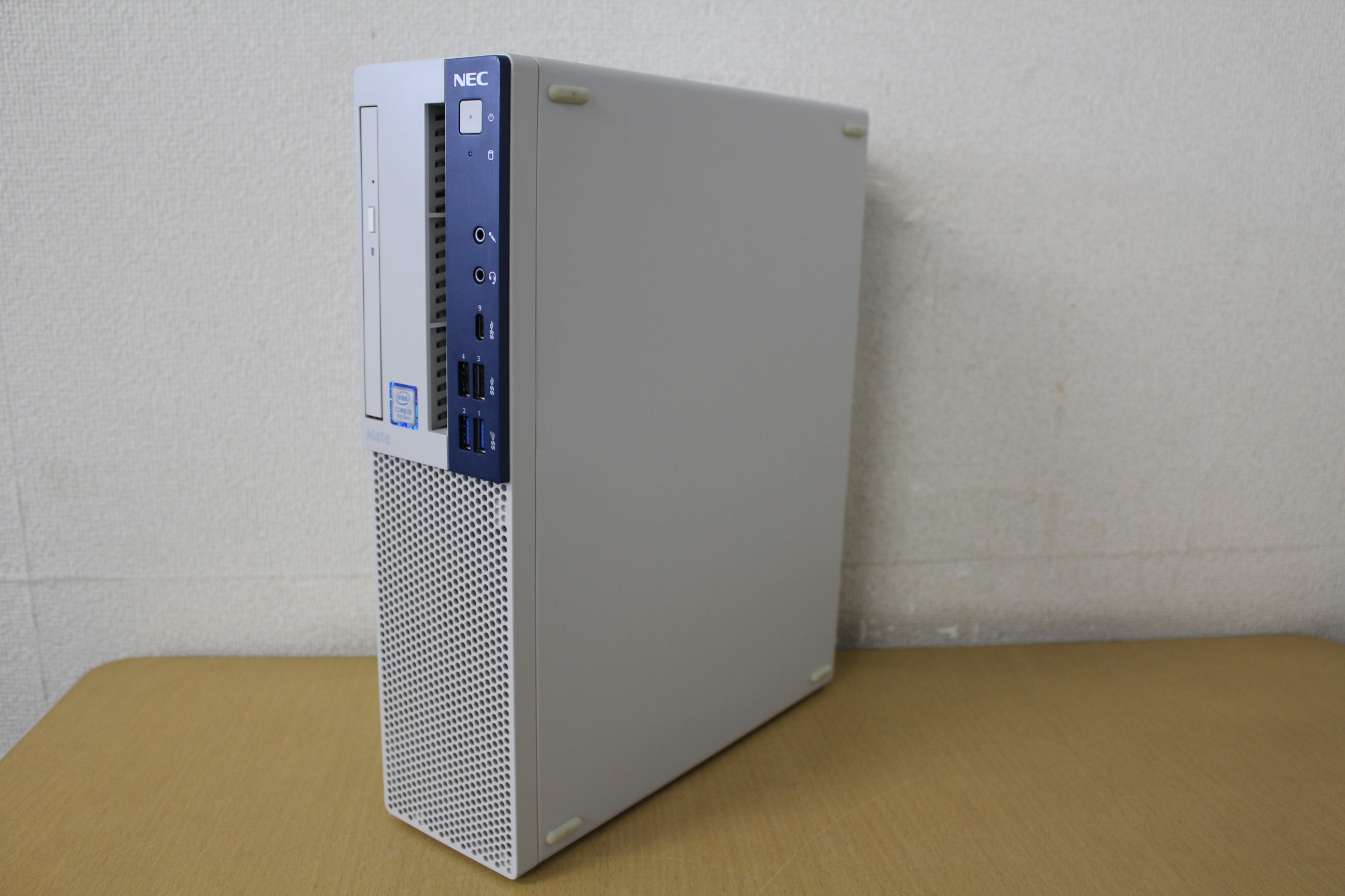9世代i3 デスクトップPC Win11インストール済み！ 9世代i3 デスクトップPC Win11インストール済み！