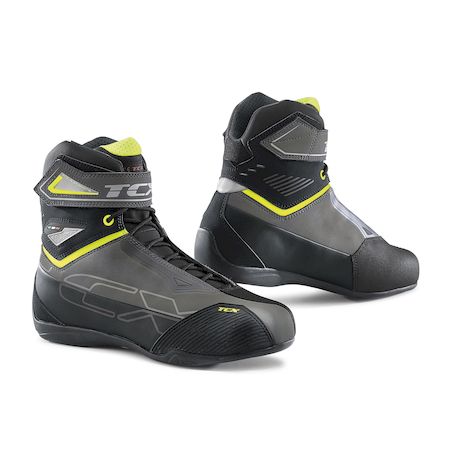 (LINEクーポン有)デイトナ DAYTONA 17174 TCX ティーシーエックス バイク用 ライディング シューズ 26．5cm グレー 防水 CE規格 9507W ラッシュ2 Waterproof｜測定器・工具のイーデンキ