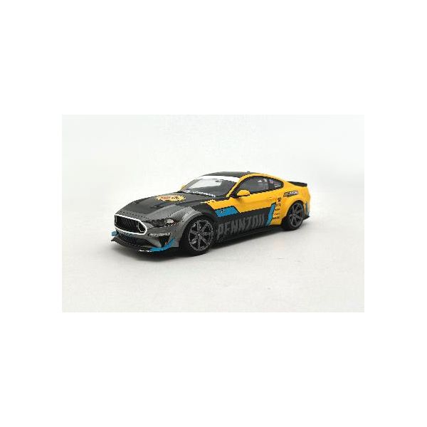 (LINEクーポン有)京商 4548565433575 GTS056US GT SPIRIT 1／18 フォード マスタング RTR スペック5 ワイドボディ ペンズオイル U．S． Exclusive