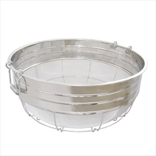【1個入】4977544030908 本間冬治工業 18−8巾広ザル 65cm取手付 業務用 弁慶|測定器・工具のイーデンキ