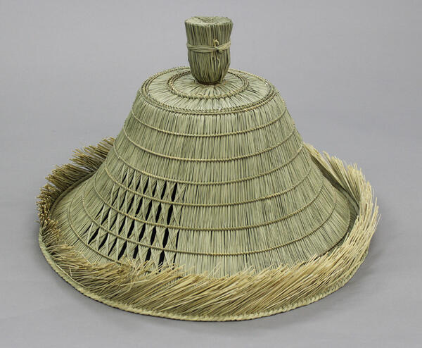 浪人笠　直径約５６cm　頭台(座布団)付き [ろうにん笠 ろうにんがさ 時代 深編笠 和笠 時代劇 舞台]