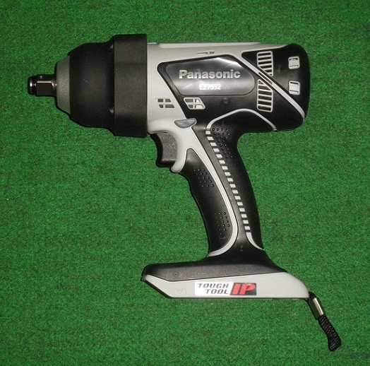 パナソニック EZ7552X-H 18Vインパクトレンチ 最大締付トルク470N・m Cバネ式 本体のみ グレー ※バッテリ・充電器別売 新品 純正品|プロショップE-道具館店