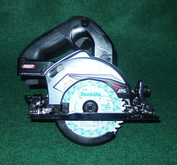 マキタ HS005GZB 40V max-125mm充電式BLマルノコ 切込深さ47mm サメ肌チップソー付 際切りべ－スタイプ 無線連動非対応 本体のみ バッテリ・充電器別売 黒 新品 純正品