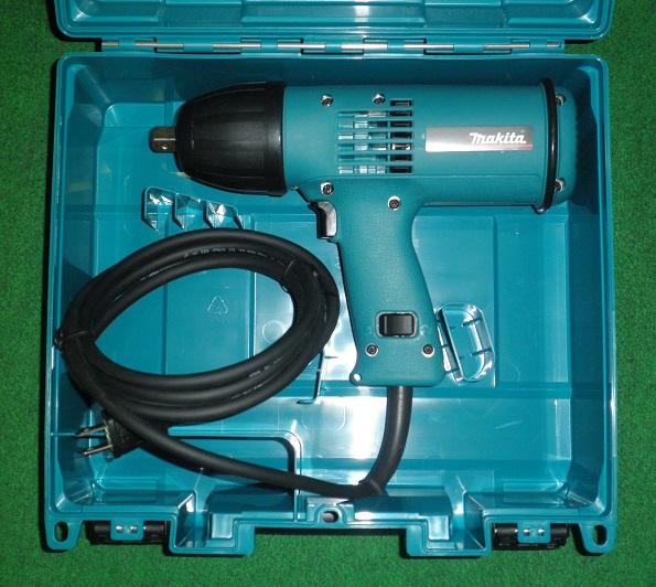 マキタ 6905Hsp 差しひびき鍵 角運転:12.7sq 最大限度総締め付トルク:294N・m AC100V 脂上半身の軽さ印字機 ※ソケット別売 新品 マキタ電動手道具 完全無欠品