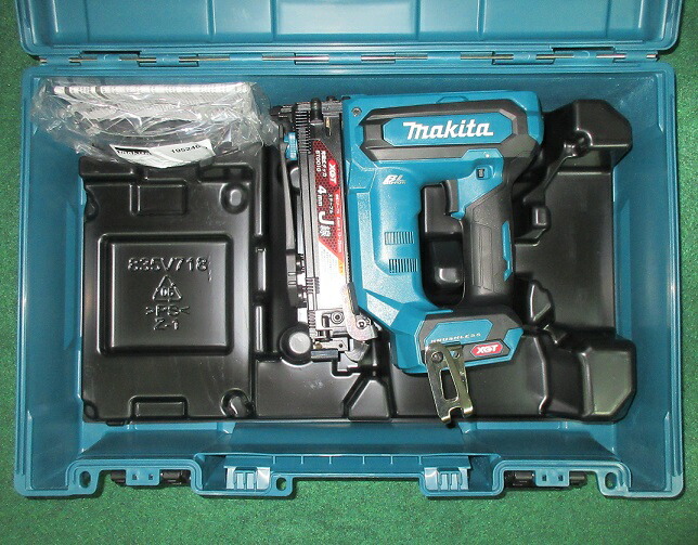 楽天市場】マキタ ST112DZK 18V RT線用充電式タッカ 本体のみ + 楽天市場】マキタ ST112DZK 18V RT線用充電式タッカ 本体のみ +
