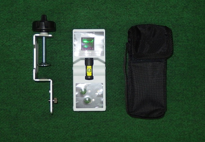 マキタ TK00LDG101 グリーンレーザー用受光器+バイス（基準棒取付用）セット 新品 マキタレーザー用品 純正品｜プロショップE-道具館店