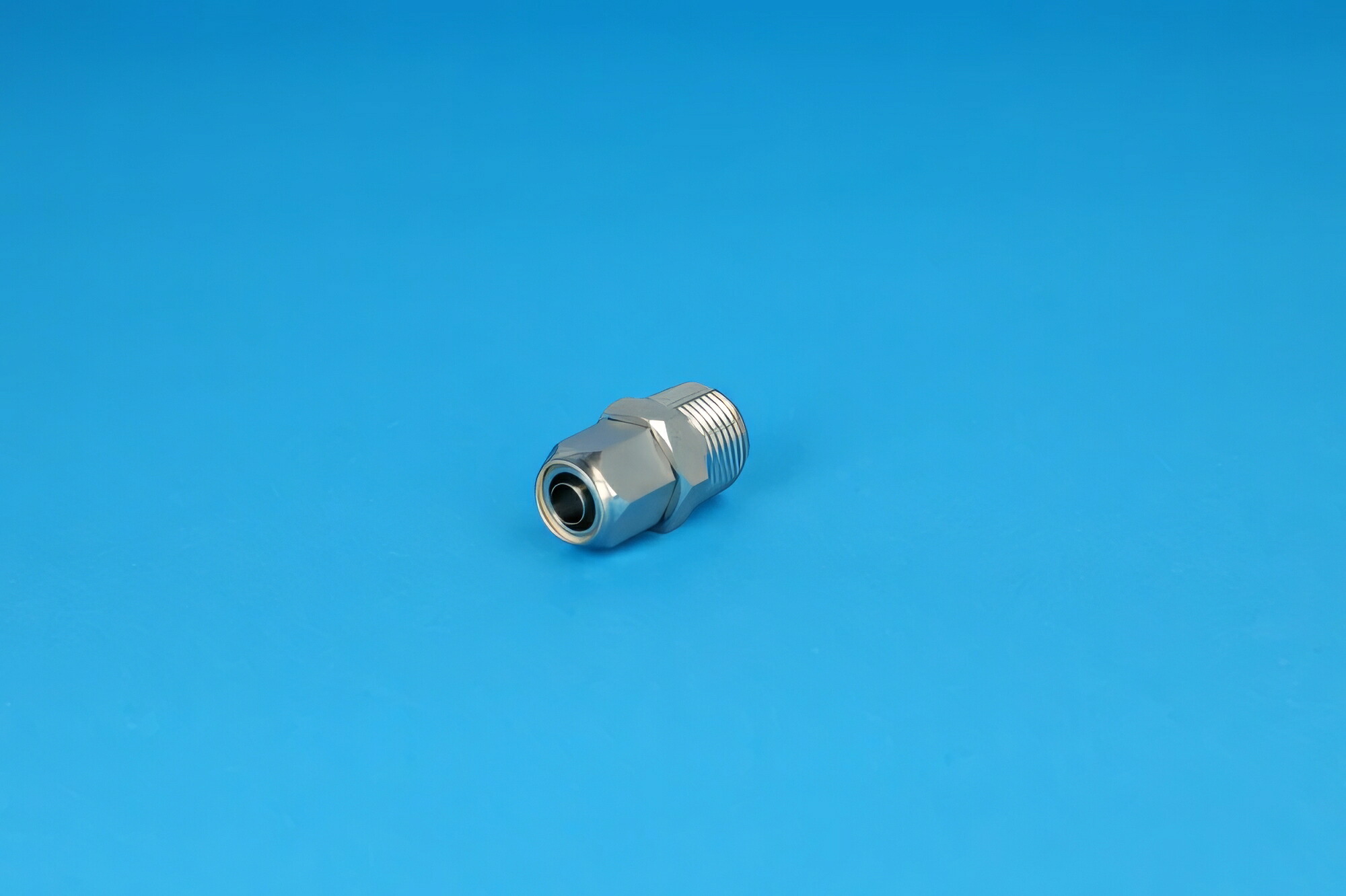 ニッタ株式会社 ケミフィット CSEシリーズ コネクタ - ミリサイズ CSE-C12×10-R3/8