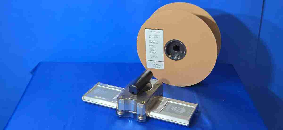 【中古】　638　Apalled Blosystems　液体カードシーラー　型番：4331770　精密機械　分析機器　中古機器　研究　大学 　通電確認済