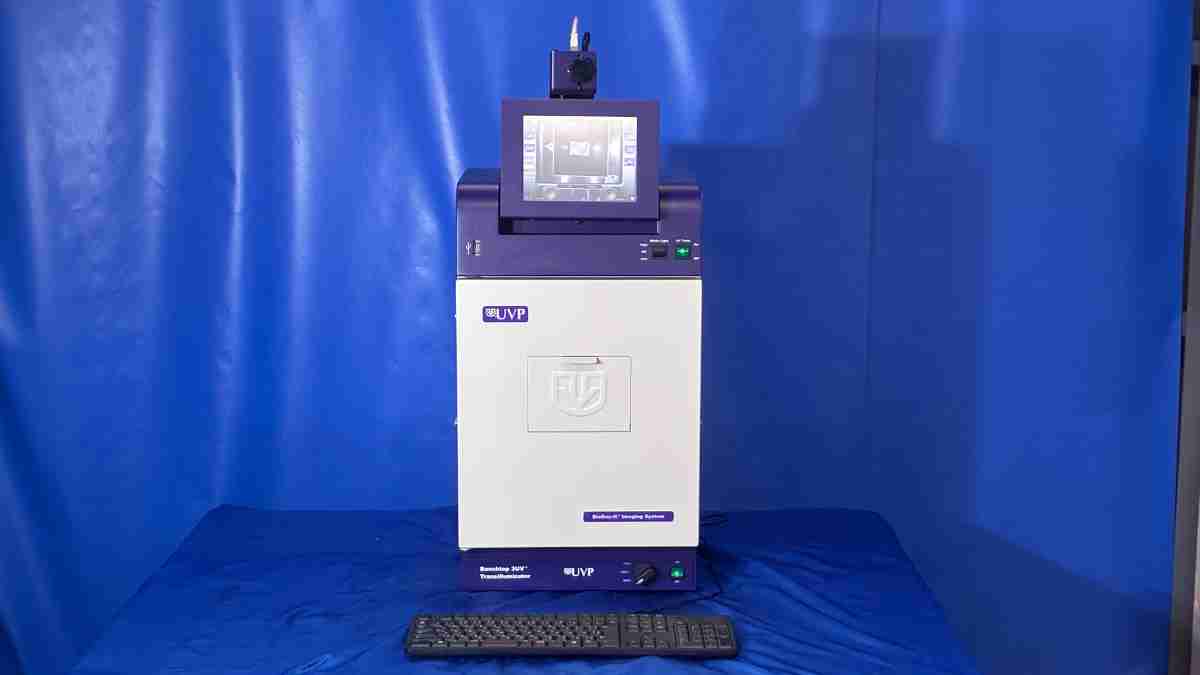 【中古】　3588　UVP　ゲル撮影装置　型番：97-0176-03/95-0417-01　中古機器　大学　研究　理化学機器　研究用総合機器　　分析　検査　通電確認済