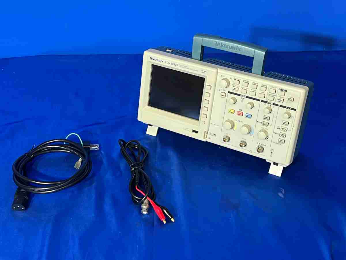 【中古】 4246 テクトロニクス/Tektronix デジタル陰極線オシロスコープ/デジタルストレージスコープ 型番：TDS2012B 細やか機械類 分析的思考計器 中古計器 練習曲 分科大学 練習曲計器 通電突きとめる済