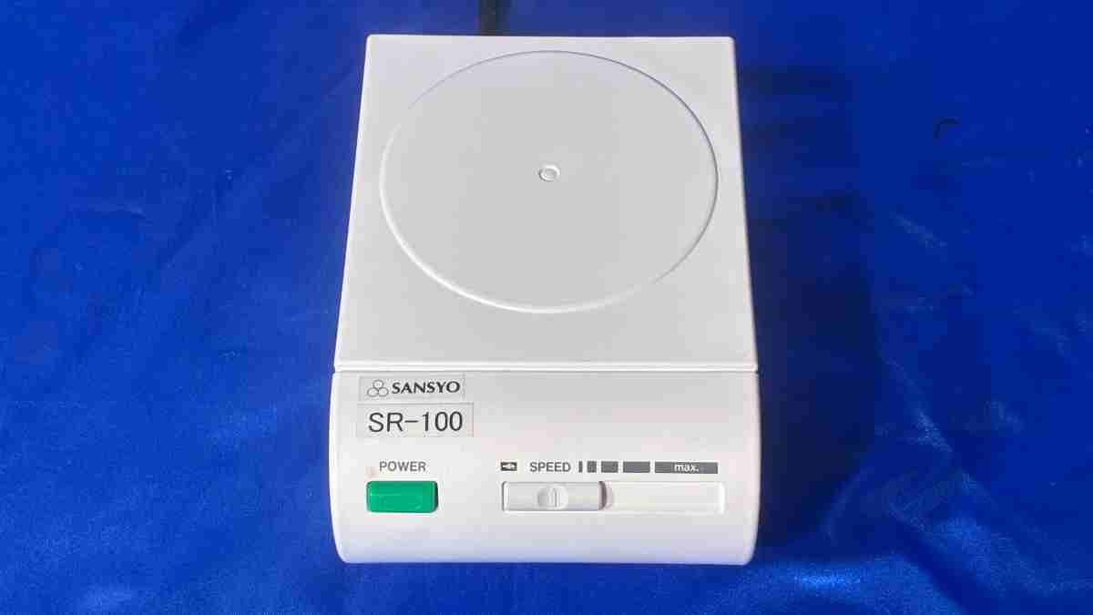 【中古】 4247-5 三商/SANSYO マグネチックスターラー 型番：SR-100 理化学設備 科学研究所 単科大学 中古設備 動くこと突き止める済