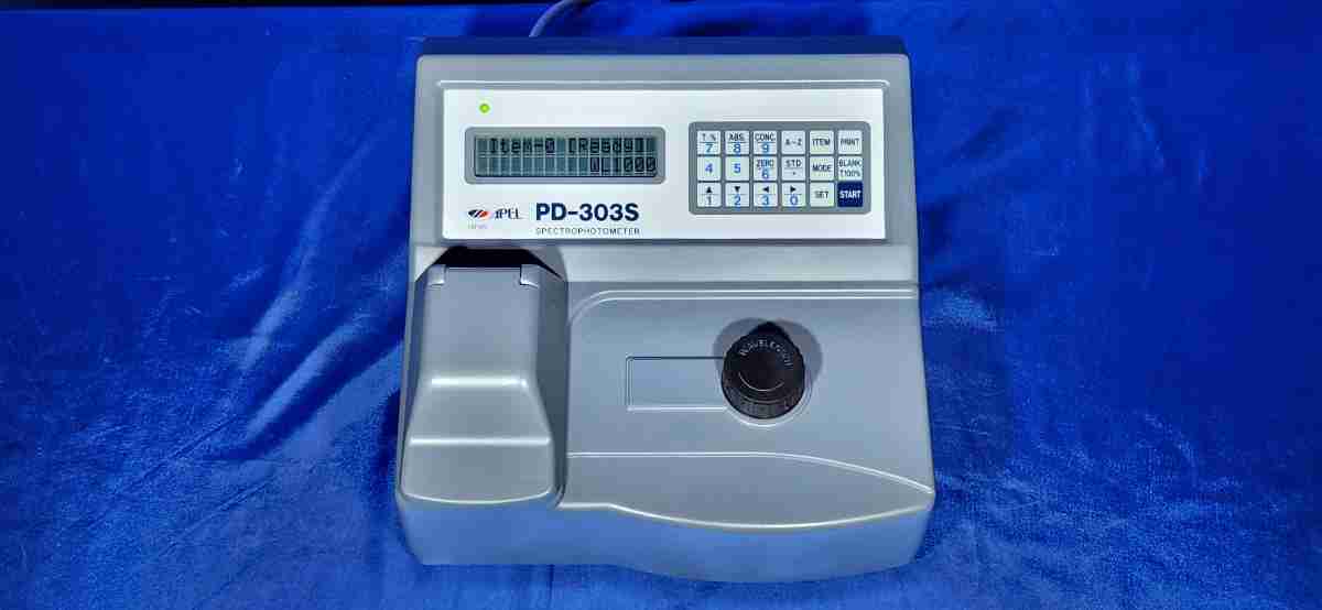 【中古】 3871 アペレ デジタル分光光度計 型番：PD-303S 理化学備品 分科大学 試み 修める 中古備品 通電突きとめる済
