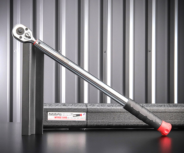 Autobahn 12.7sq.ホイールナット専用5ポジショントルクレンチ WTRDC-5140 ホイールナット用トルクレンチ|エヒメマシン 店