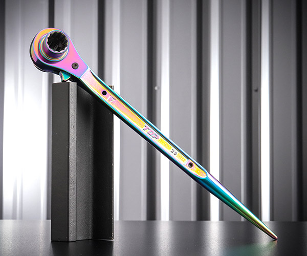 TOP 限定色 特別仕様品 両口ラチェットレンチイオンプレーティング虹色 (RM-17X21N-ST-RA)(4975180391957) トップ工業 7,344円