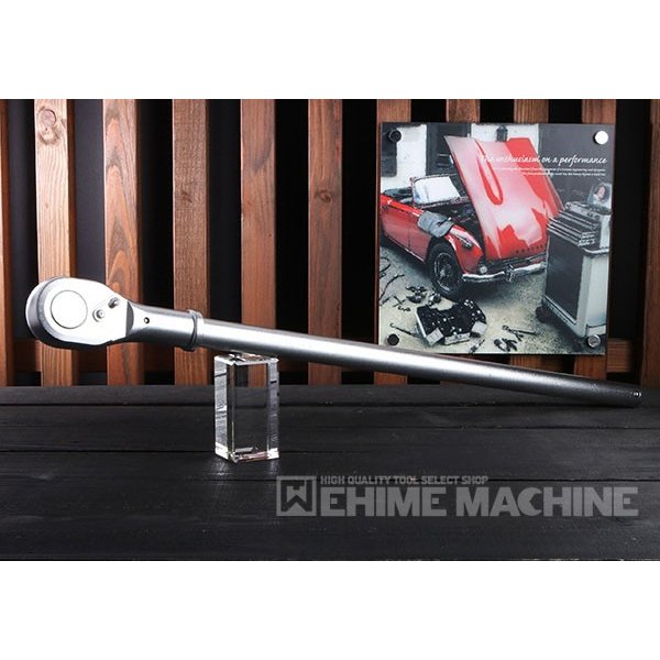 TONE ラチェットハンドル 歯数24枚 差込角25.4mm 全長755mm (571)(4953488000696) トネ