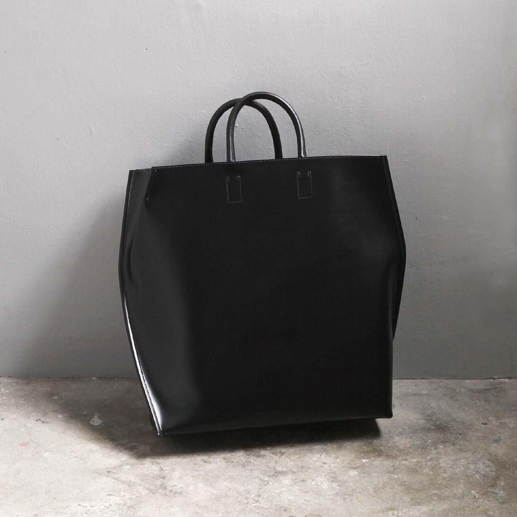 楽天市場】COURTNEY ORLA コートニーオーラ SLOPE WIDE TOTE s