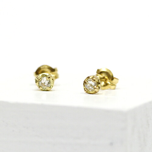 k18 ピアス ダイヤ イロンデール エペパン hirondelle et pepin hp-436 4つ爪 ローズカット ダイヤ ピアス (両耳タイプ) レディース ギフト アクセサリー ジュエリー18金 ミニマル 卒業式 入学式 大人 可愛い シンプル ゴールド 一粒ダイヤ|ジュエリー/ファッション EHS
