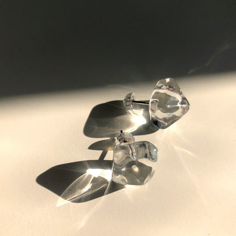 SIRISIRI (シリシリ) TH309 TARO HORIUCHI x SIRI SIRI Single Earrings STUDS スタッズ ピアス (片耳タイプ) アクセサリー ガラス 和装 ドレス 20代 30代 40代 50代 60代 ジュエリー 人気 シンプル 大人