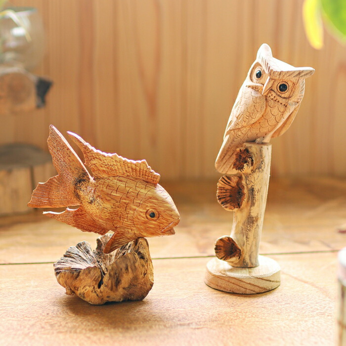 キンメフクロウの置物 木製スタンド付き 約40cm 楽天市場】古木木彫スタンド インテリア 天然木 アクセサリー 招福