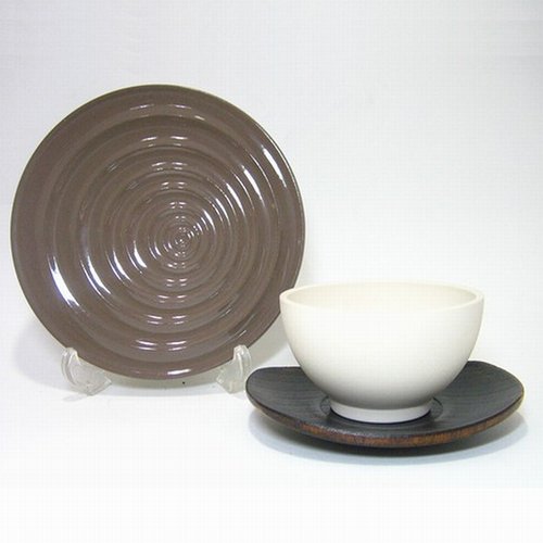 ウェッジウッド   エスリアル101 【連合王国製】 お湯呑・茶托・御菓子皿 仕掛ける