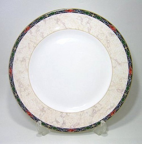  アレクサンドラ　プレート大2枚【27cm】 Amazon.co.jp: 【正規輸入品】ウェッジウッド アレクサンドラ プレート