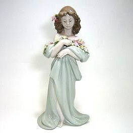 楽天市場】リヤドロ 春めく季節 帽子の少女 乙女 女性 01009749 LLADRO
