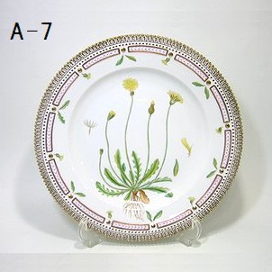 楽天市場】ロイヤルコペンハーゲン・フローラダニカ 25cm