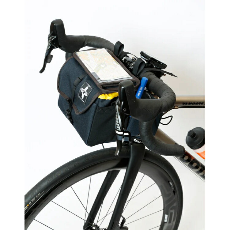 RawLow Mountain Works（ローローマウンテンワークス）【RMW × PAPERSKY】BIKE\u0027N HIKE FRONT BAG｜走る・歩くをつなぐ2WAY向こう正面御徒面子