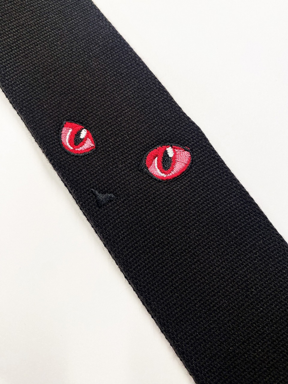 ツンドラ　1号　2号 コントラスト刺繍シャツ - ブラック | ZARA Japan / 日本