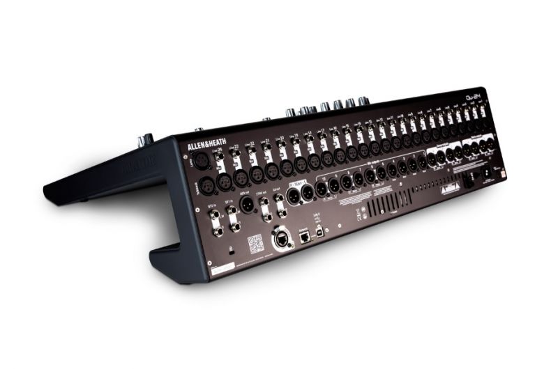 ALLENHEATHアレンアンドヒースQu-24【30IN/24OUTDIGITALMIXER】【デジタルミキサー】【送料無料】