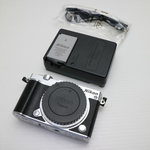 Nikon - 【中古】(ニコン) Nikon ニコン 1 J1 ブラツク (ボディ・バッテリーノミ) ニコン) Nikon ニコン 1 J1 ブラツク (ボディ・バッテリーノミ