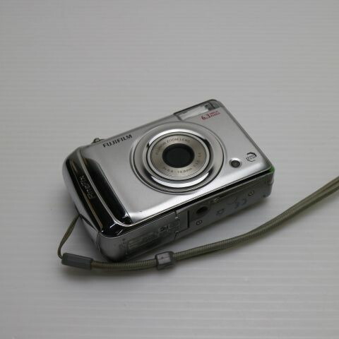 FUJIFILM FINEPIX F11 デジタルカメラ シルバー 動作品 FUJIFILM (フジフイルム) FinePix F11 コンパクト デジタル