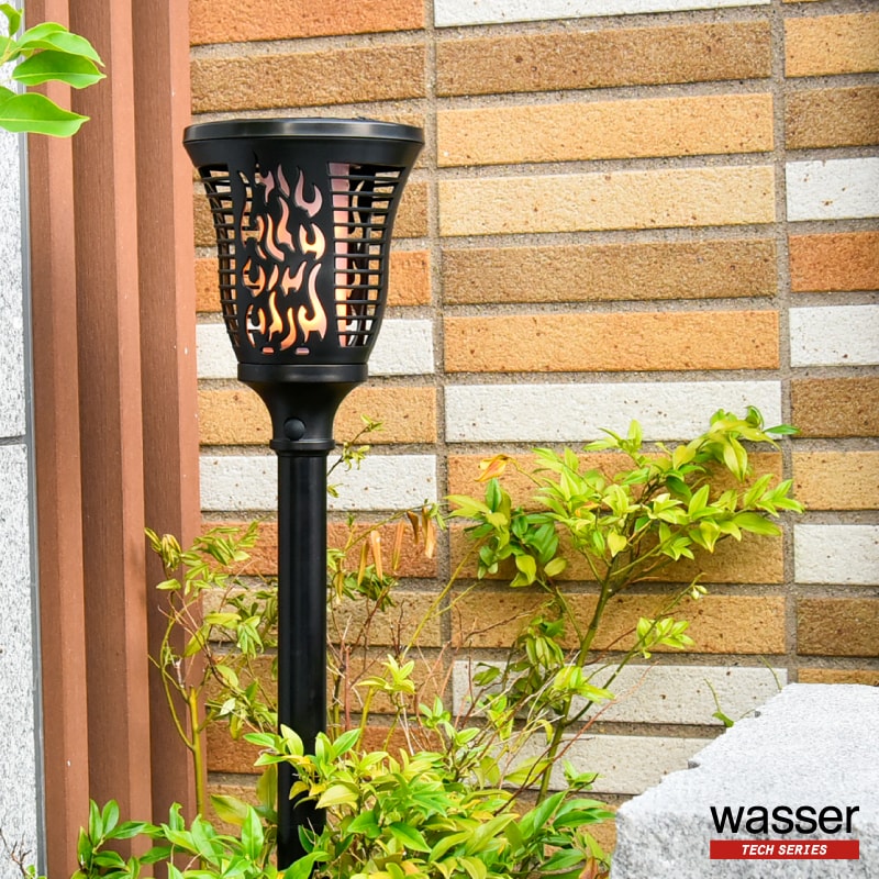 Wasser ガーデンライト 埋め込み式 ソーラーライト ブラケット型 明暗センサー センサー LED 屋外 ガーデン おしゃれ 電球色  照明 ライト テレワーク 在宅勤務 E-暮らし館