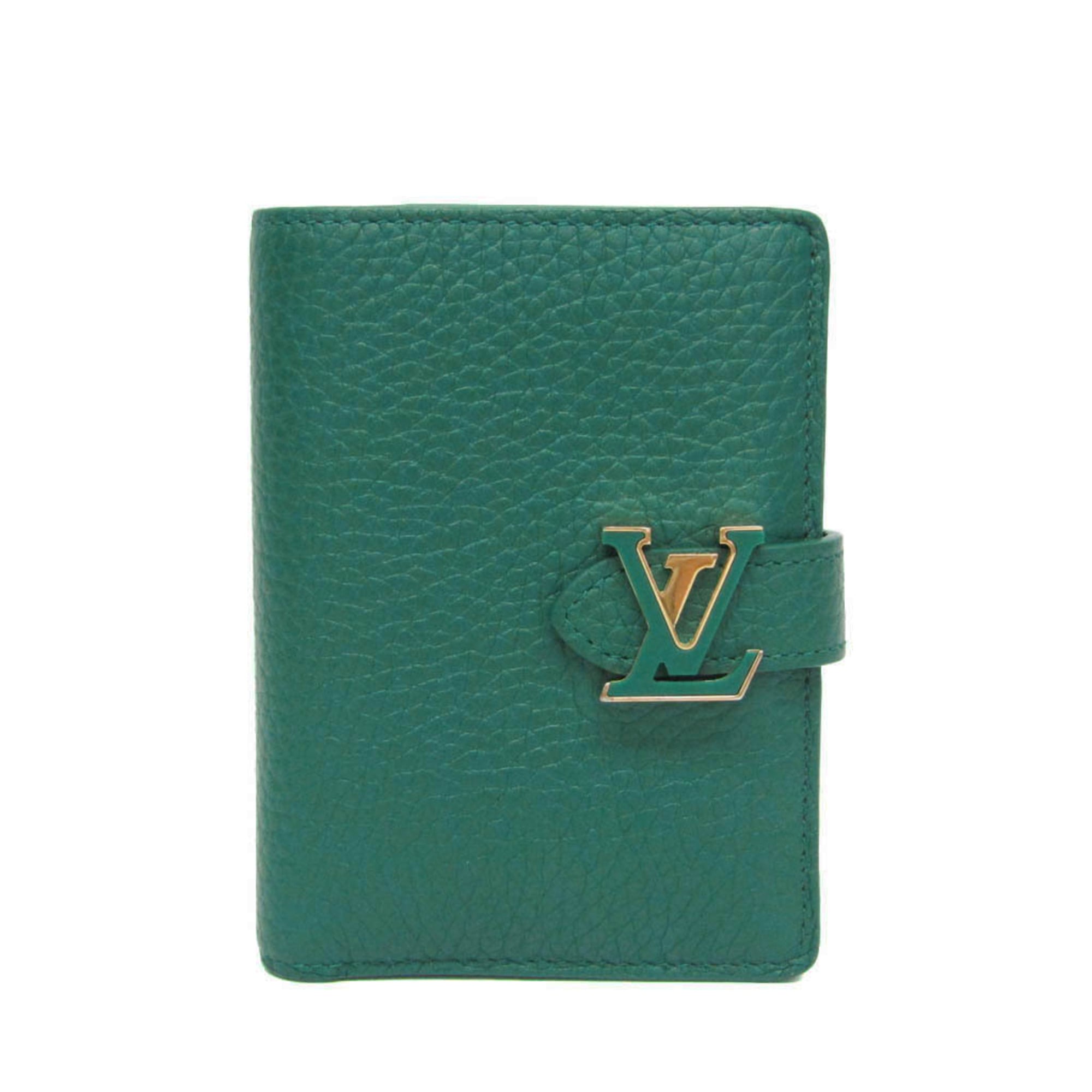 ルイ・ヴィトン(Louis Vuitton) トリヨン ヴェルティカル ウォレット パウダーコンパクト M82438 レディース  トリヨンレザー 札入れ（二つ折り） 緑であること【中古】