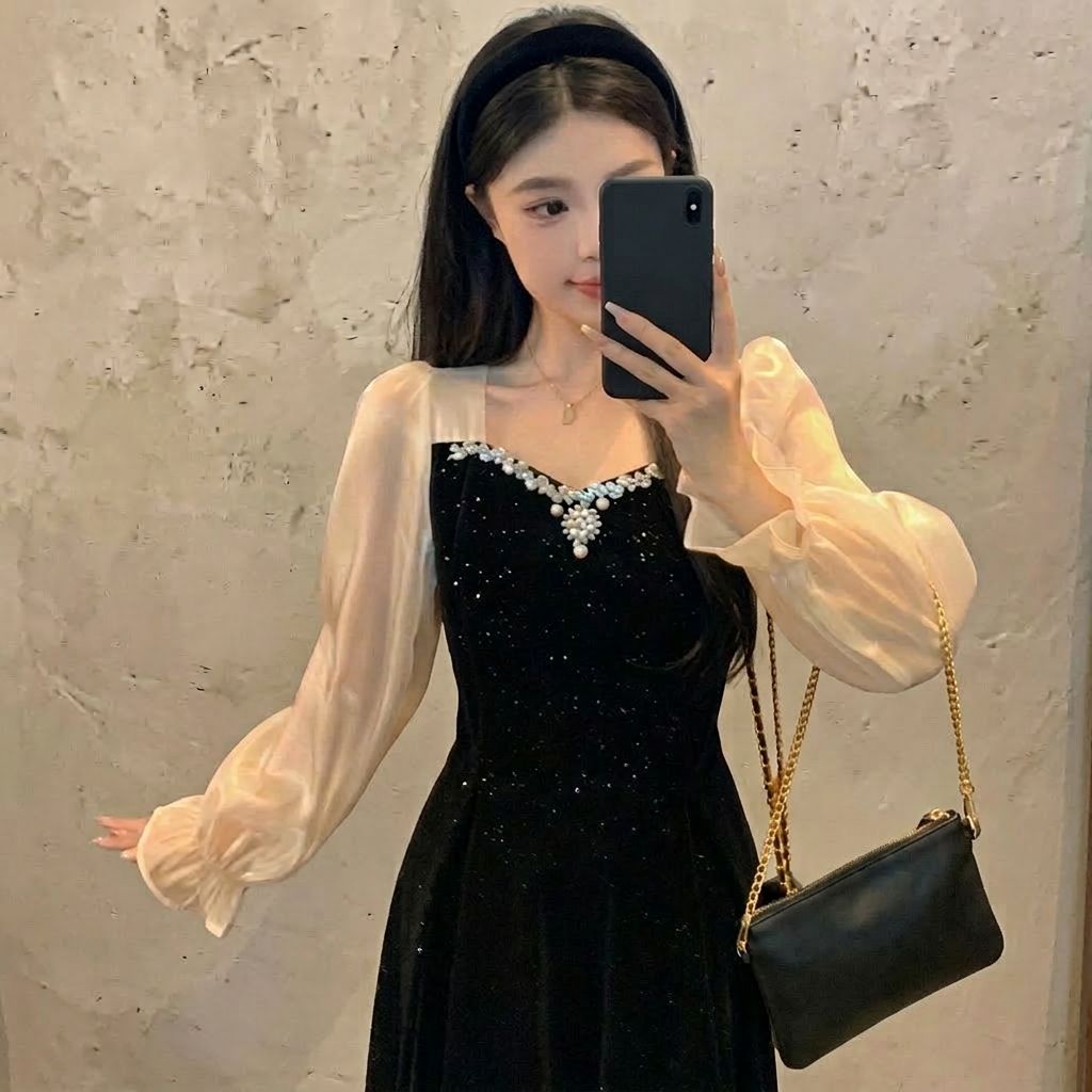 【輝くラメ】パーティードレス 結婚式 ロング ワンピース 黒 ロングドレス フォーマル ドレス 二次会 披露宴 お呼ばれ 謝恩会 演奏会 発表会 同窓会 成人式 スクエアネック パール ビジュー ベロア 切り替え ボリューム袖 バルーン袖 透け感 シアー 長袖 体型カバー