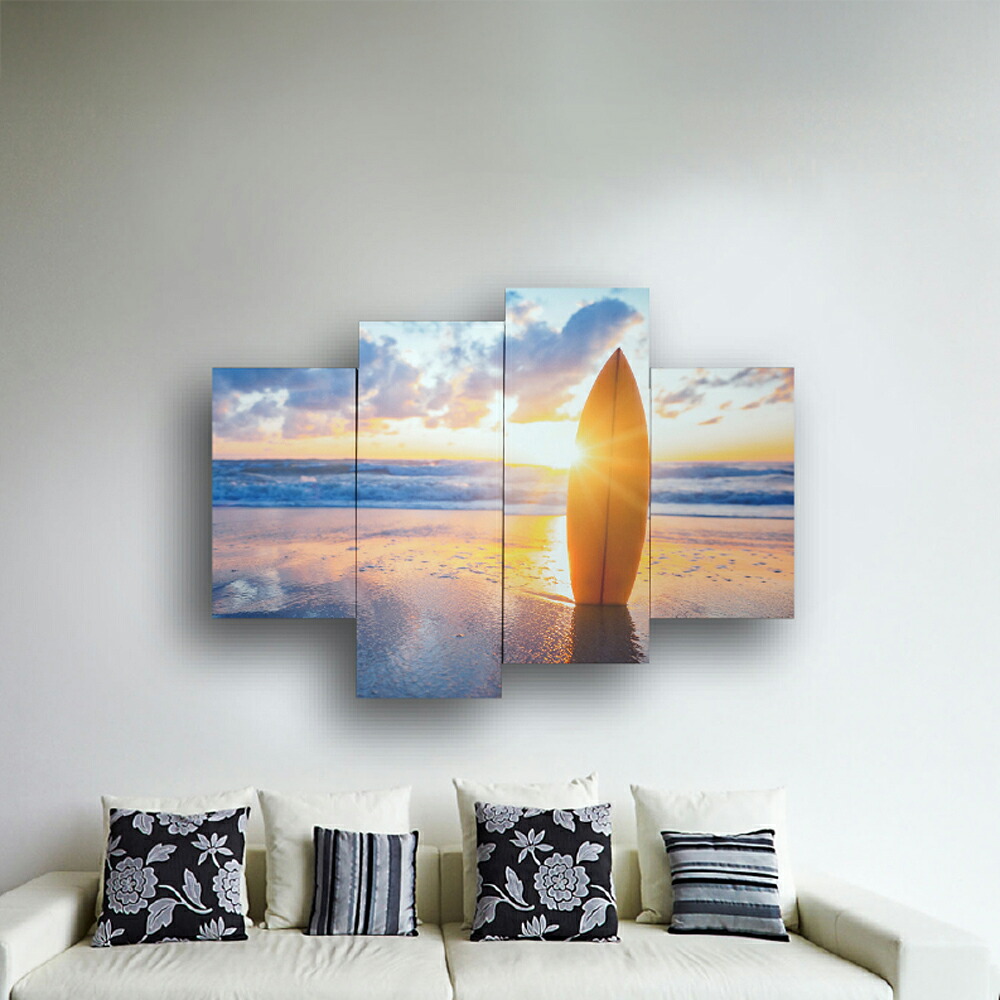 【Raffinart】Bello Canvas Art「Surfboard on the beach at sunset（4枚セット）」｜キャンバスアート インテリア セット 風景 写真 フォトアート 海＜br /＞【受注生産品】【発送までに 約7-10営業日】【「Raffinart」以外の商品と同送不可】