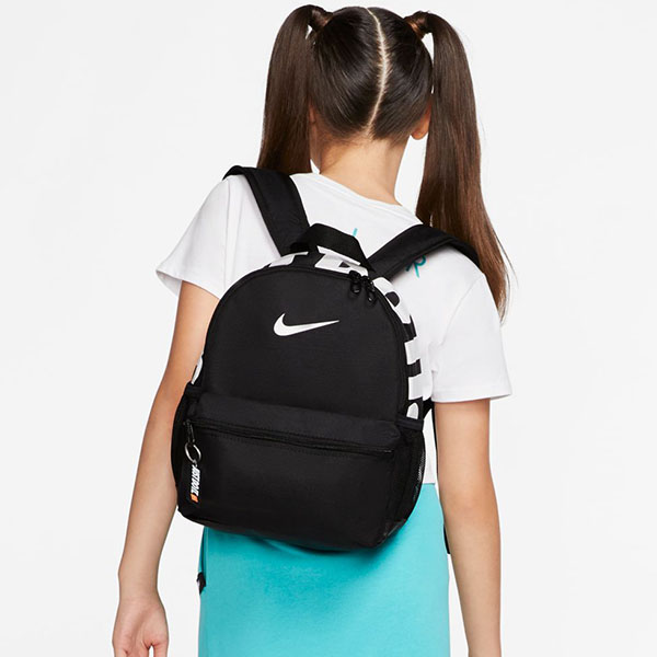 楽天市場 キッズ リュックサック ナイキ Nike Ya ブラジリア Jdi ミニ バックパック 11l ジュニア 子供 リュック バッグ カバン ビッグロゴ 遠足 通学 旅行 ブラック 黒 Ba5559 あす楽対応 エレファント靴店