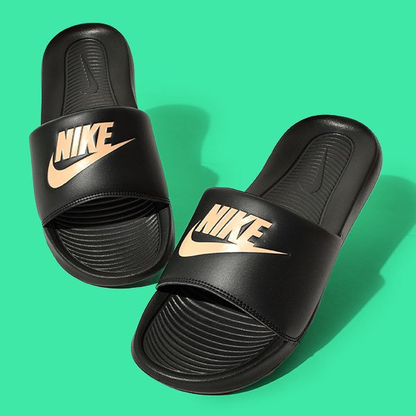 楽天市場 ナイキ スポーツサンダル レディース Nike ウィメンズ Victori スライド ビーチサンダル シャワーサンダル ビーサン スポサン シューズ 靴 ブラック Cn9677 21春新作 エレファント靴店