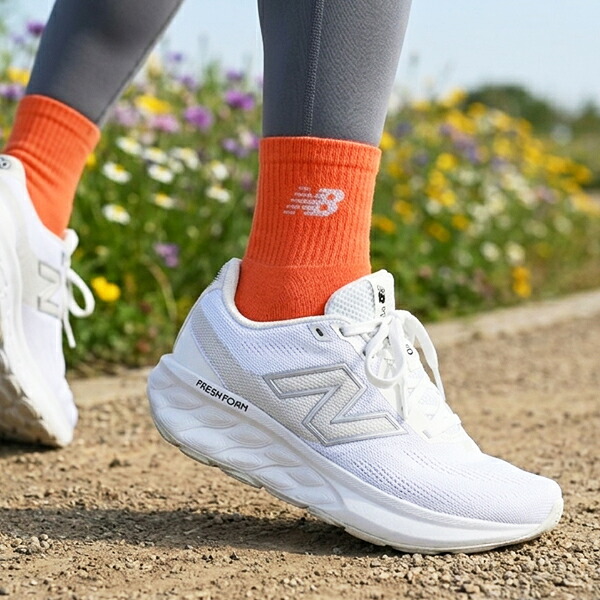 【動画あり】2026春夏新作 送料無料 ニューバランス 厚底 ランニングシューズ New Balance レディース Fresh Foam 520 v9 スニーカー 靴 ベージュ W5207J8D
