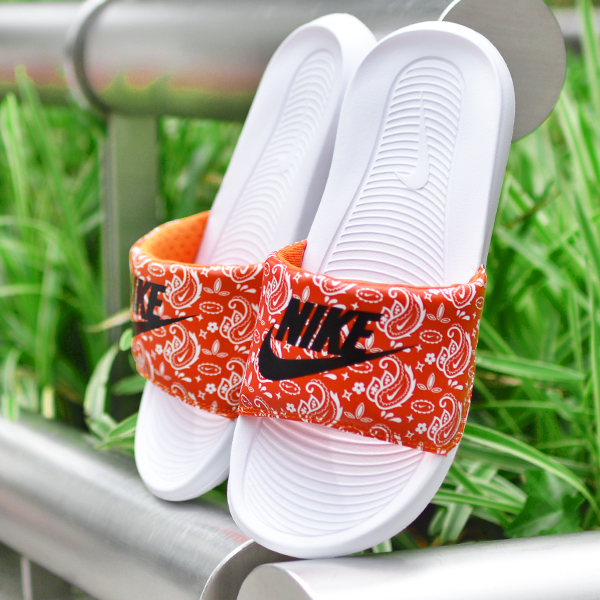 安心の実績 高価 買取 強化中 新品 ナイキ NIKE サンダル ペイズリー