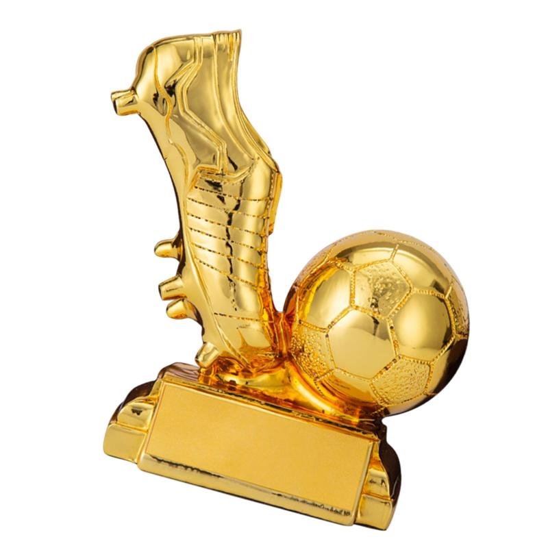 サッカーのトロフィーとフットボールブーツのコレクションギフト樹脂製装飾品
