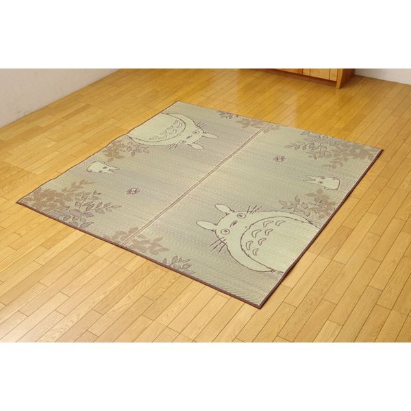 となりのトトロ い草 ラグマット/絨毯 【約176×176cm】 日本製 抗菌 防臭 調湿効果 弾力性 耐久性抜群 〔リビング〕【代引不可】|ELMONO(家具 ラグ カーペット)